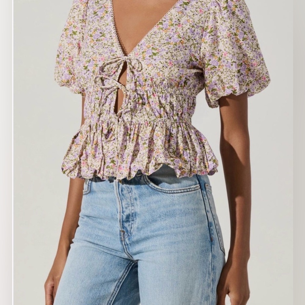 Astr Floral Print Puff Sleeve Blouse